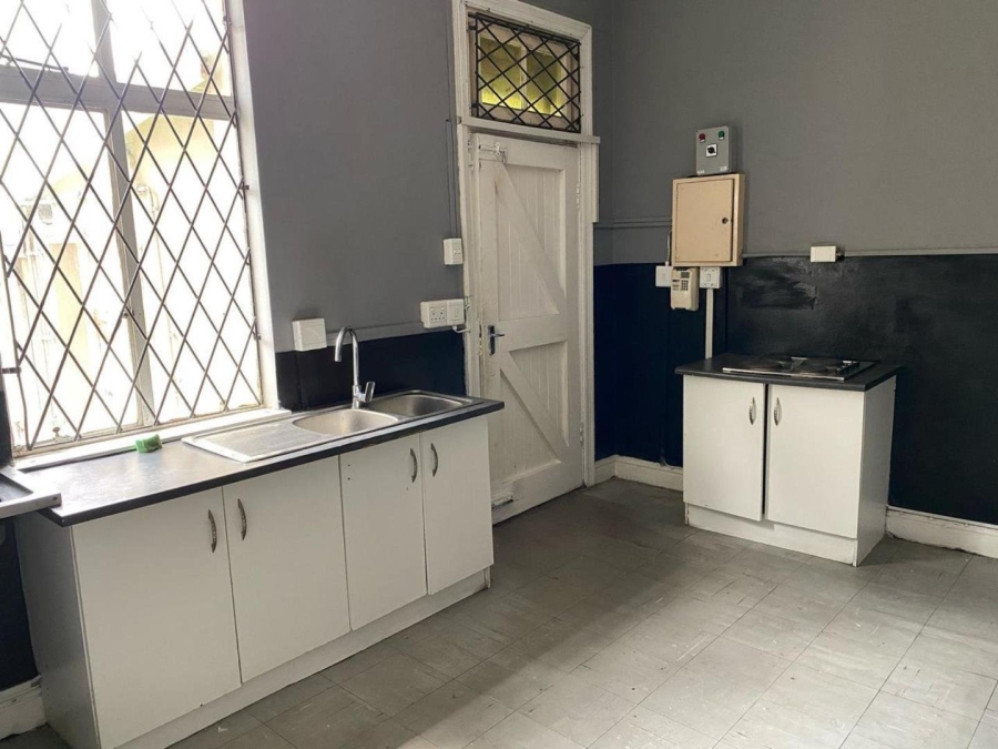 Commercial Property for Sale in Southernwood Eastern Cape